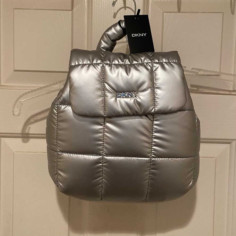 DKNY Giania Metallic Silver Women's Backpack Puffy Puffer NWT 11” Tall, 11” Wide